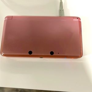 Pink Nintendo 3ds